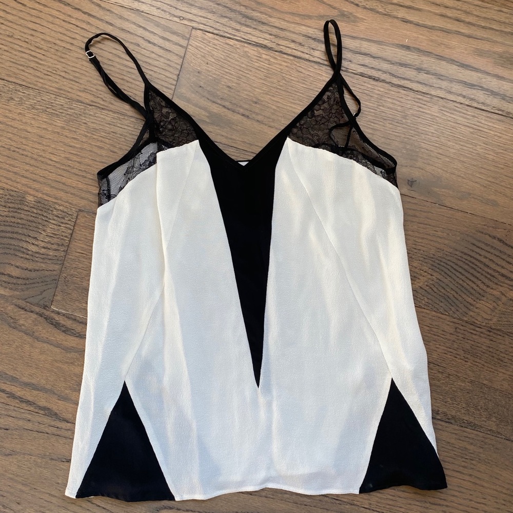 Sandro black and white lace float tank